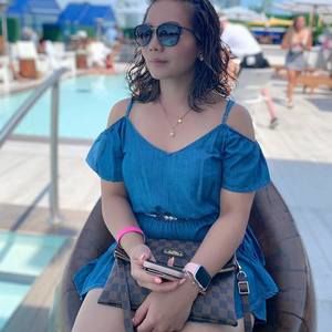 Meet your Posher, Nidelyn